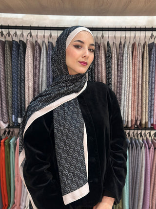 Châle Modèle MK - Noir Sable