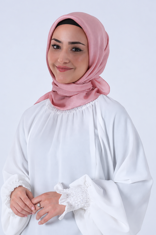 Foulard Janjan - Rose Poudré, portrait sans accessoires, vue 3