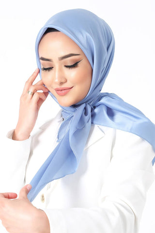 Foulard Satin Cristal - Bleu Ciel, vue 2 sans accessoires