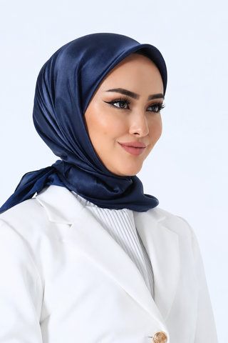 Foulard Satin Cristal - Bleu Marine, vue 3, fond uni sans accessoires