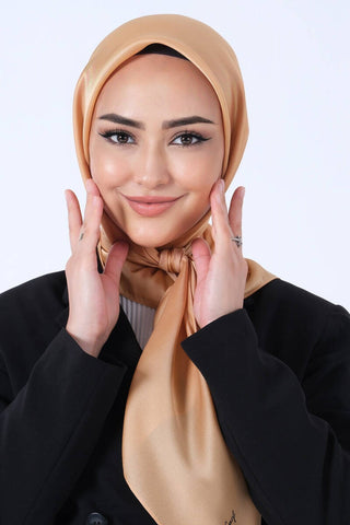 Foulard Satin Cristal - Doré, vue 3 sans accessoires